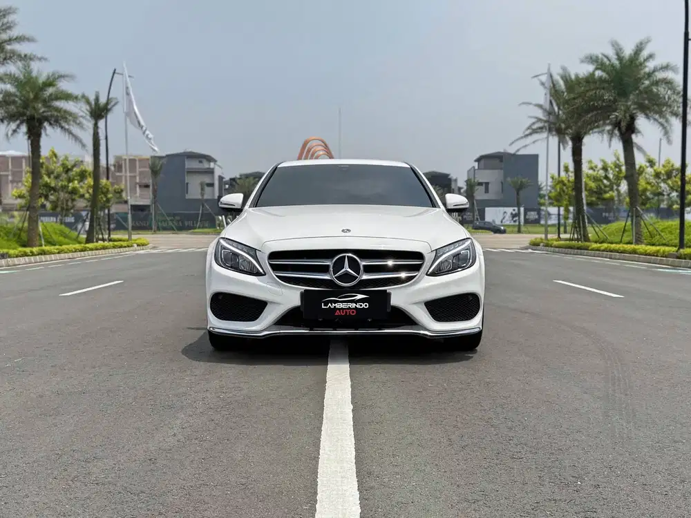 [LOW ODO !!] MERCEDES BENZ C200 AMG 2018