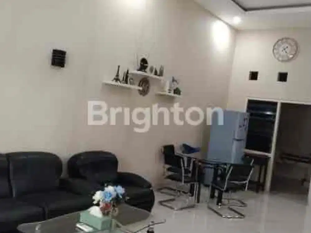 Pakuwon City dkt Pakuwon City Mall