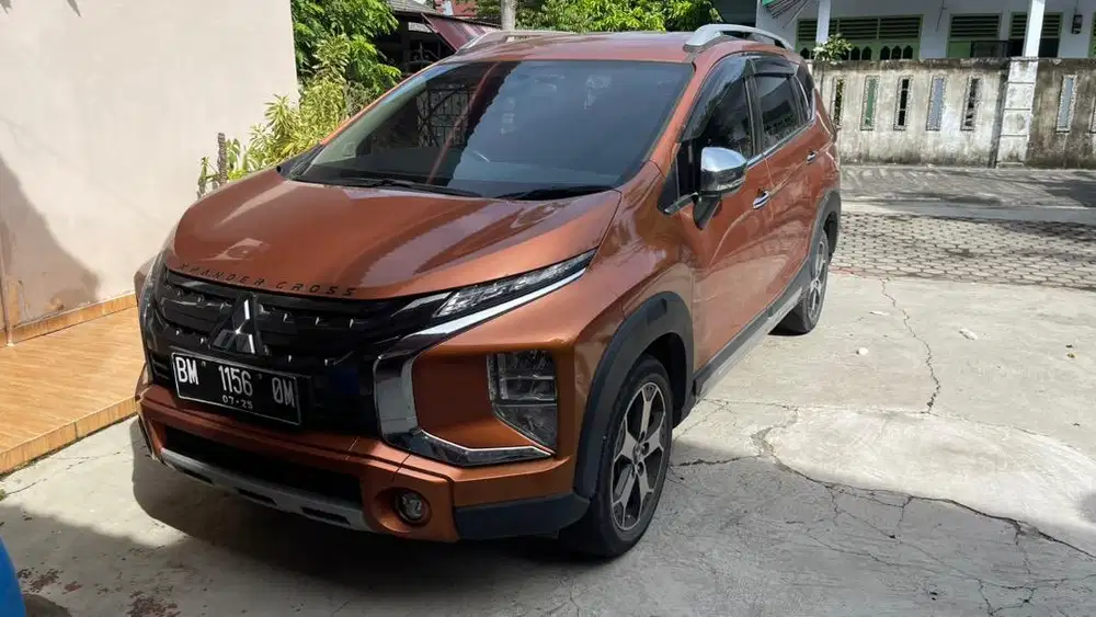 Dijual Mobil Xpander Cross tahun 2020