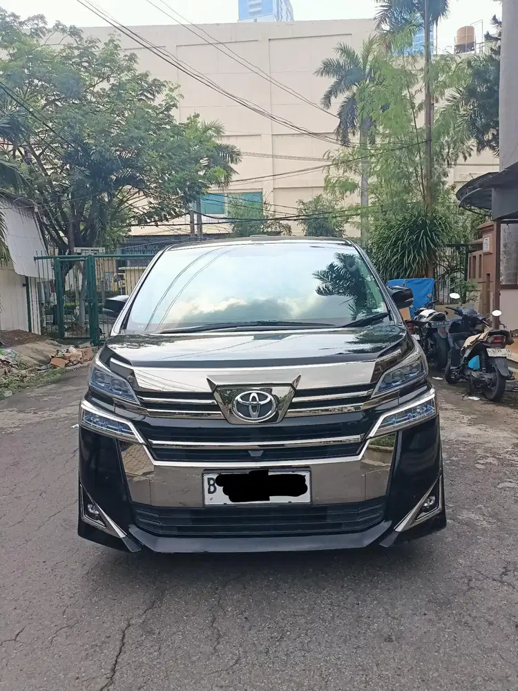 TOYOTA VELLFIRE 2.5 G FACELIFT AT 2018