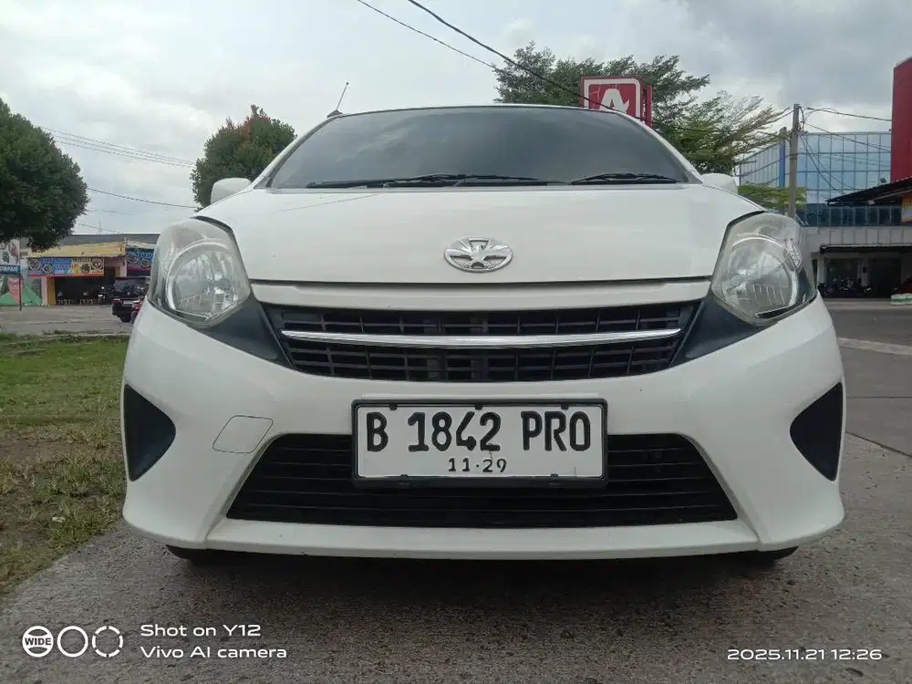 Jual Toyota Agya E manual putih