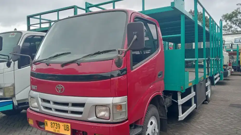 Toyota Dyna 2004 - 7 unit