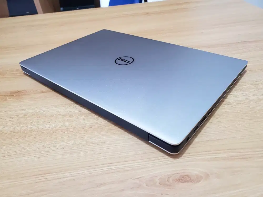 LAPTOP DELL XPS 15 (TOUCH SCREEN)