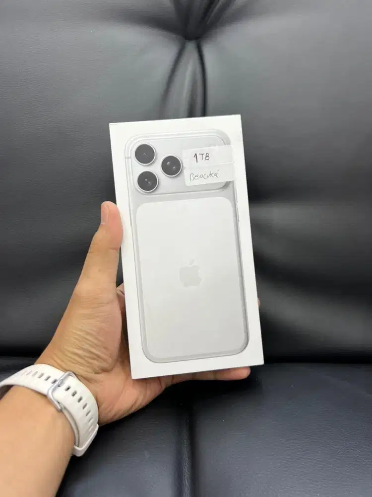 Iphone 17promax silver new 1tb beacukai