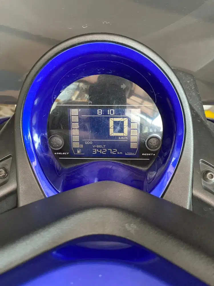 Yamaha Nmax type Monster