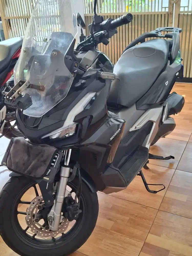 Di jual Honda ADV