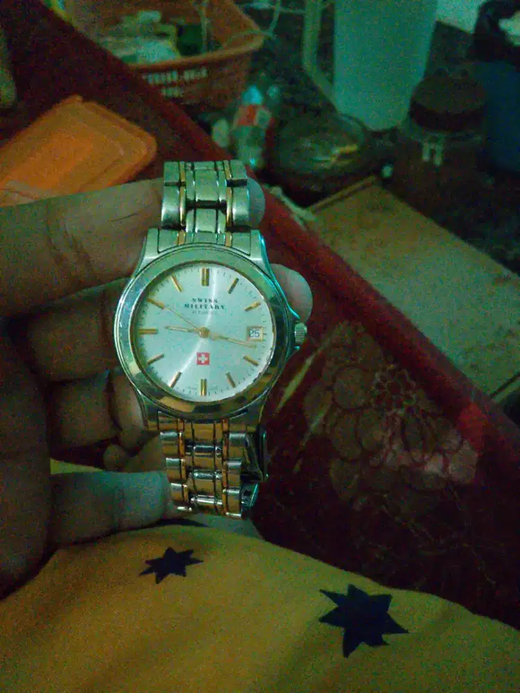 Jam tangan swiss military asli