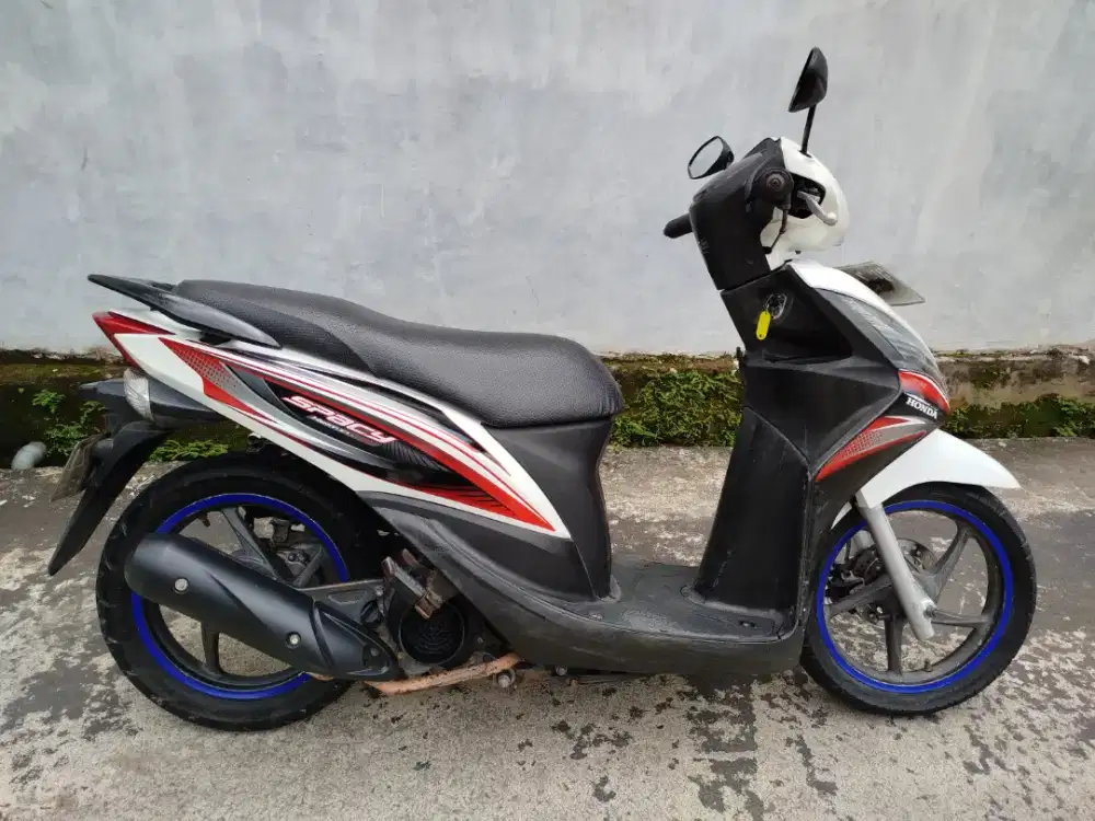 Spacy Injeksi Minyak Irit Bagasi Luas