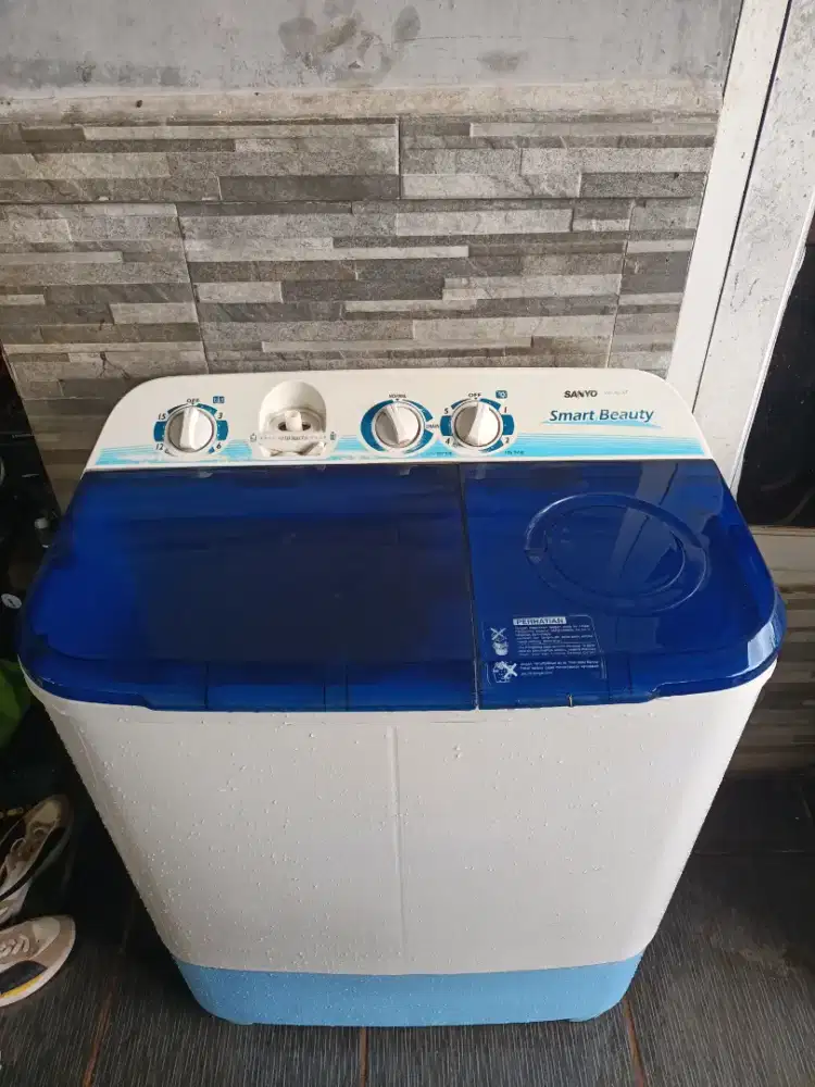 Mesin cuci Sanyo 7kg