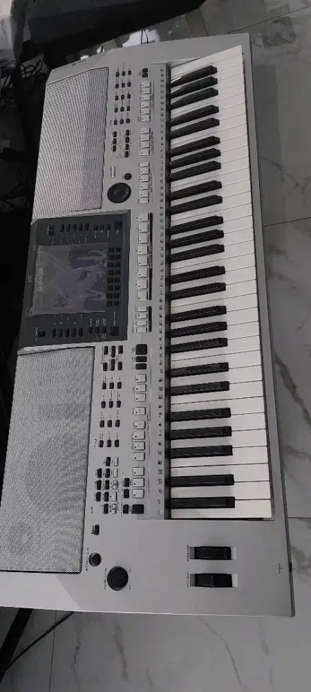 Keyboard yamaha Psr-S 700