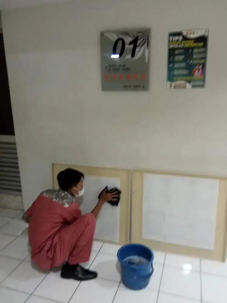 Mencari pekerjaan apa saja