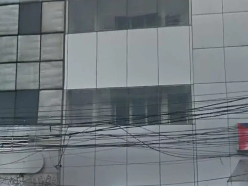 RUKO 3,5 LANTAI DI GUNUNG SAHARI