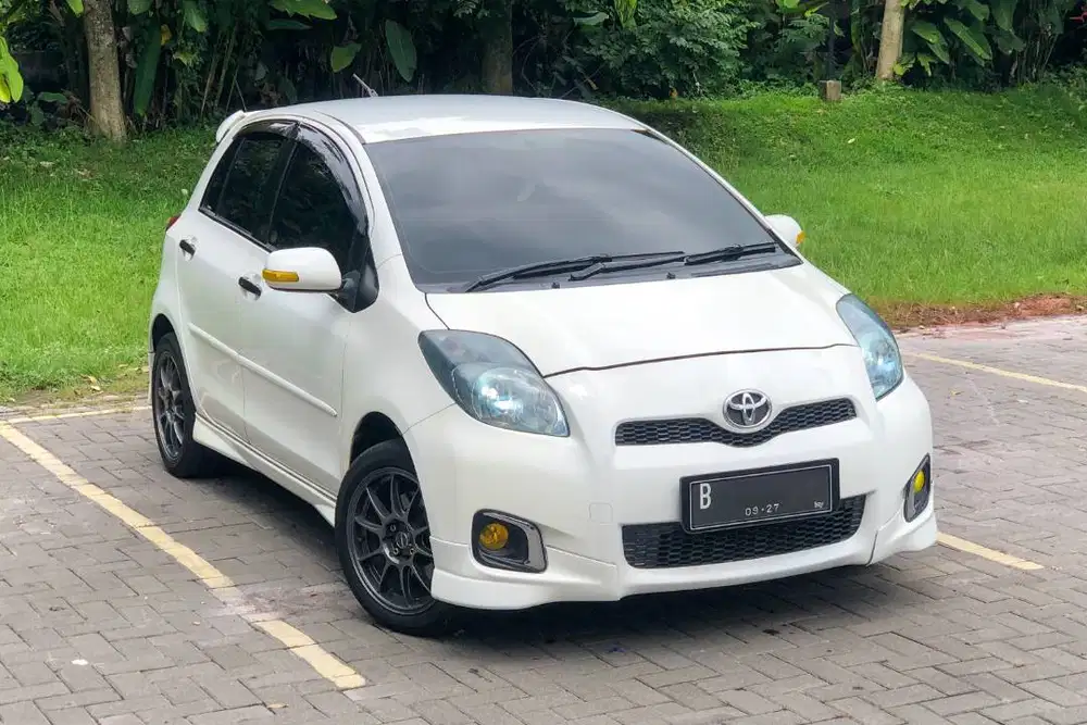 [LANGKA!] TOYOTA YARIS 1.5 S LIMITED A/T 2012 (WHITE)