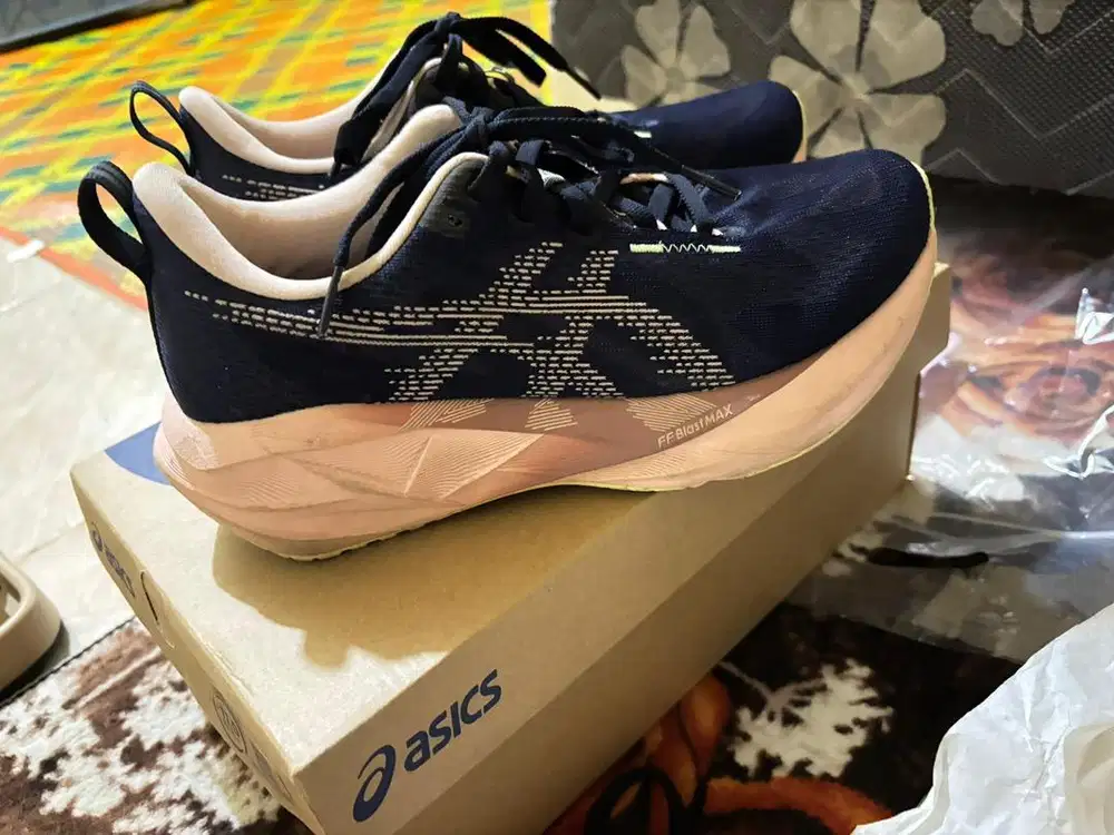 ASICS NOVABLAST 5 WOMEN