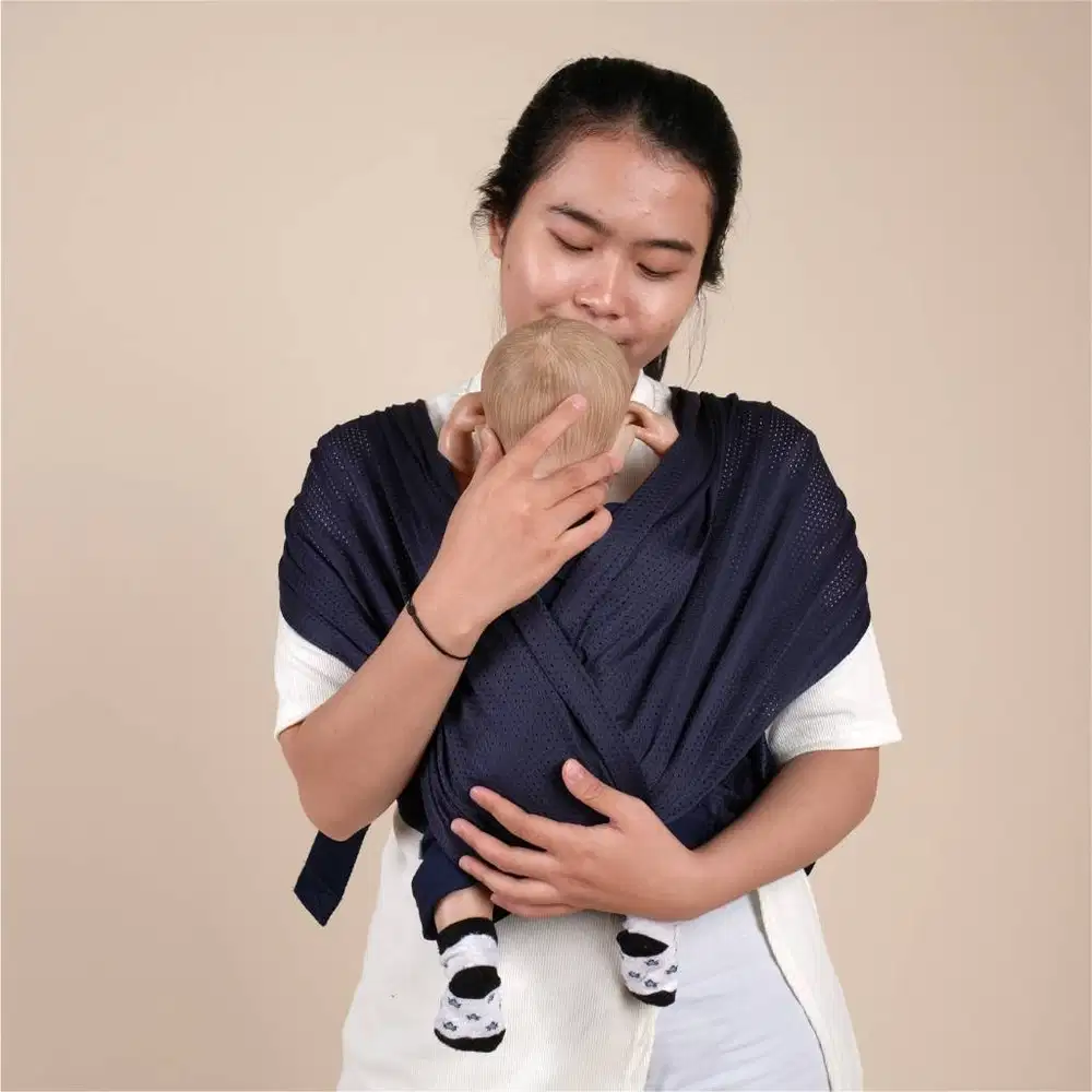 Gendongan bayi m shape Maison Elmesa Airy Quick Wrap
