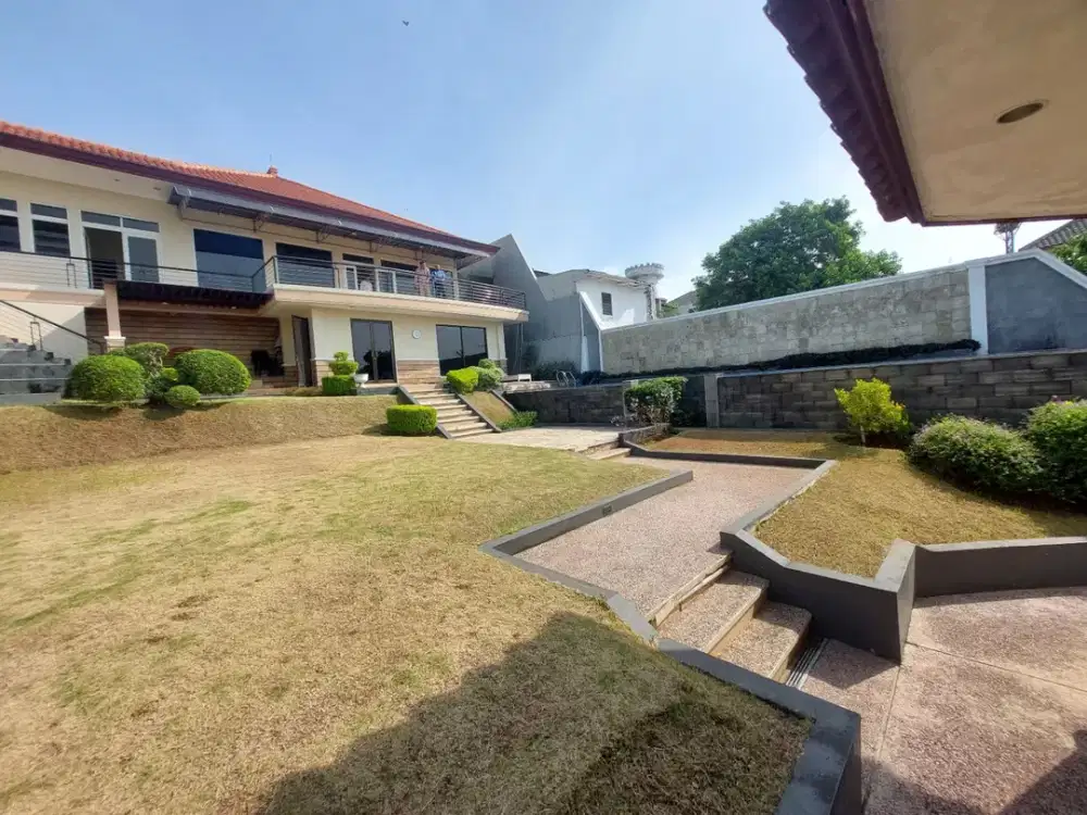 Dijual Rumah Mewah Luas Lokasi Bukit Sari Semarang