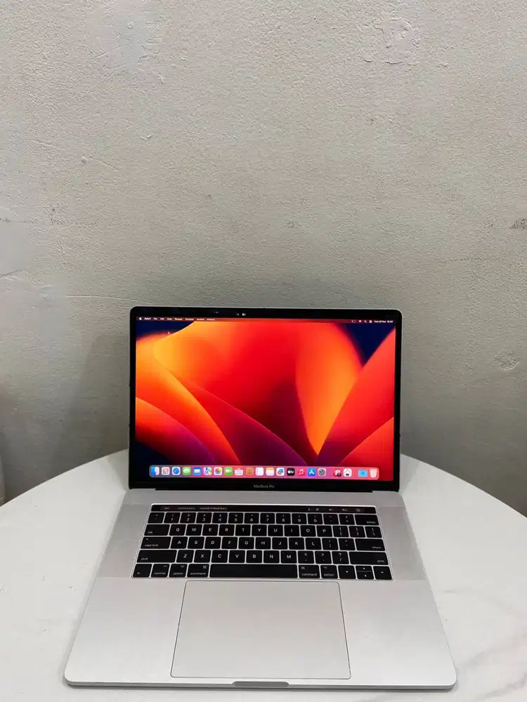 LAPTOP MACBOOK PRO TOUCHBAR (15,4-INCH 2017) INTEL CORE i7 GEN 6 DL-EC