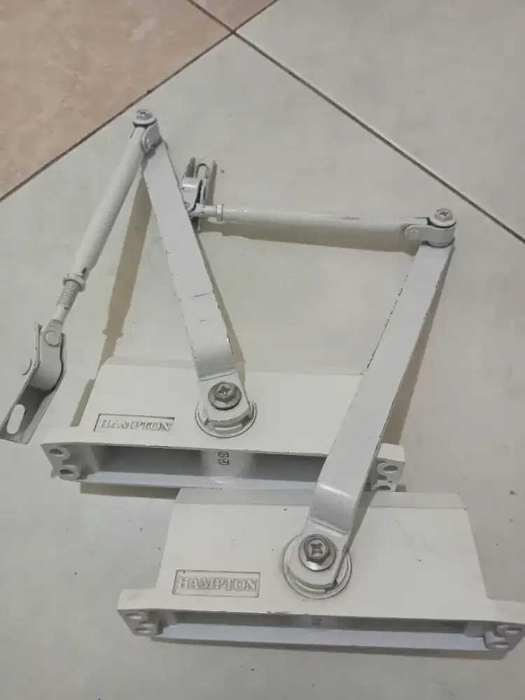 Door closer HAMPTON