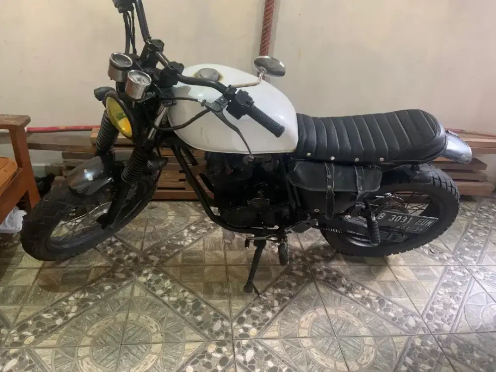 Dijual motor custom basic Scorpio