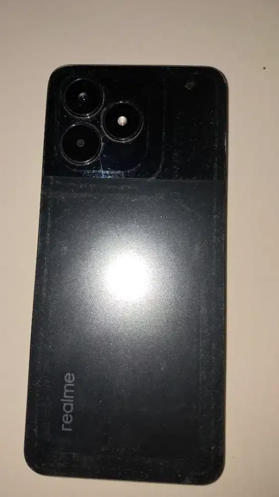 Handpone realme C51
