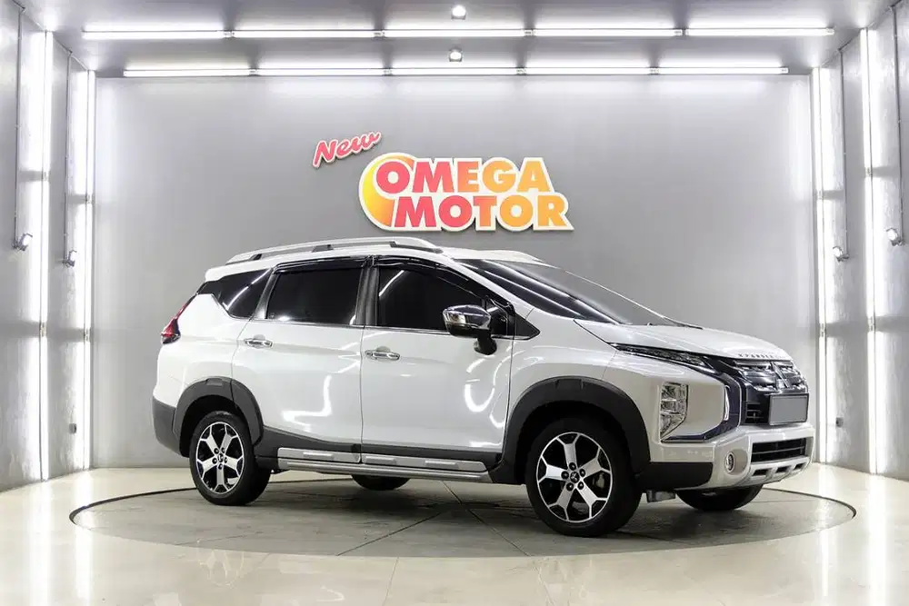 ANTIK MITSUBISHI XPANDER CROSS SPORT 1.5 AT TAHUN 2021