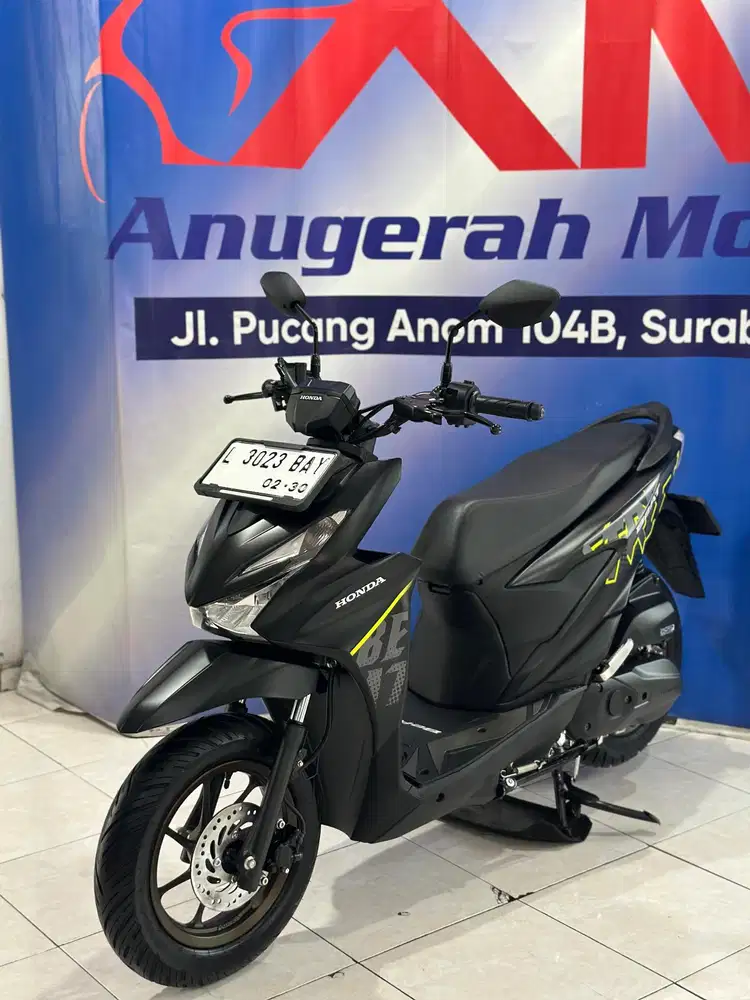 KM 1.040 - HONDA NEW BEAT STREET 2024 REG 2025