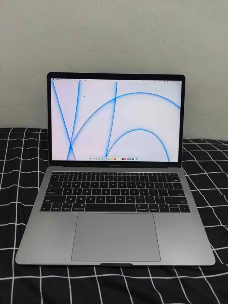MACBOOK PRO 13INCH 2017 NON TOUCHBAR I5