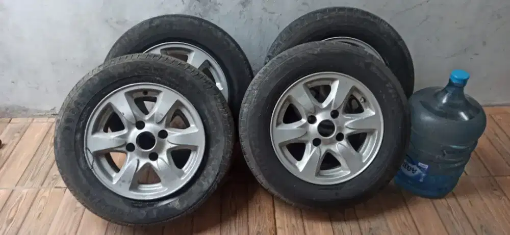 Velg kijang R14 PCD 4x114