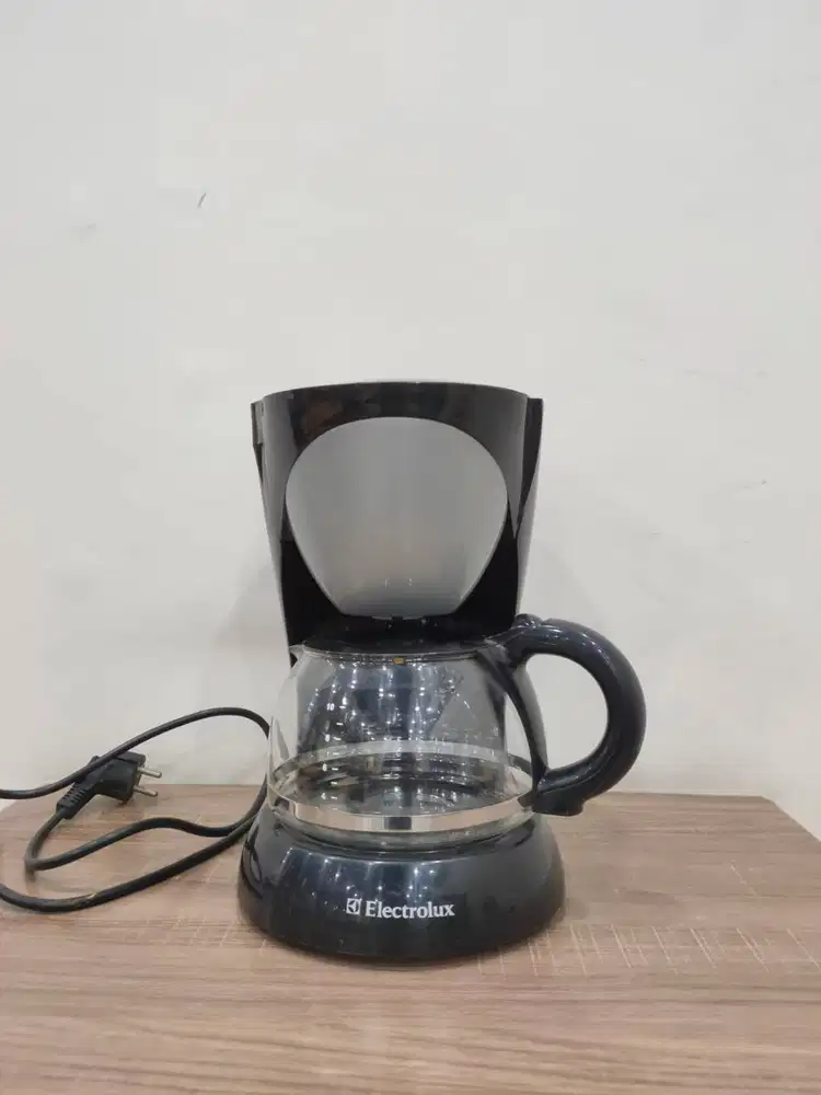 Mesin Pembuat Kopi Elektrolux Sukomanunggal