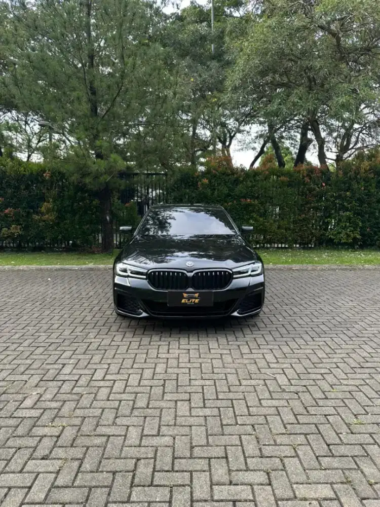 BMW 520i LCi M Sport 2022