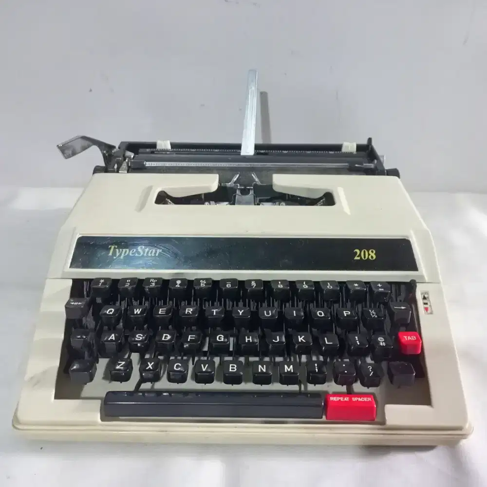 Mesin Ketik/Tik TypeStar 208 Manual Berfungsi • Vintage Typewriter