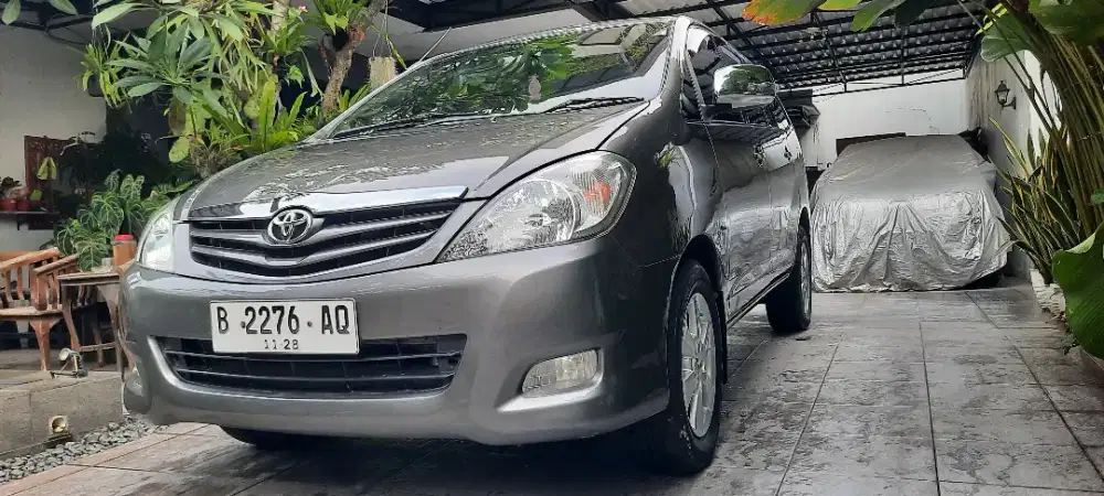Toyota Kijang Innova 2.0 G AT 2008 Kilometer Low 160.000an