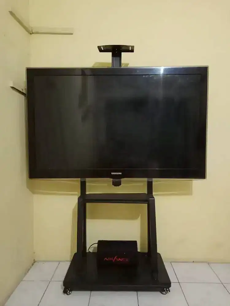 TV LED 55 INCH SAMSUNG BUKAN LG SHARP TOSHIBA PANASONIC AQUA XIAOMI