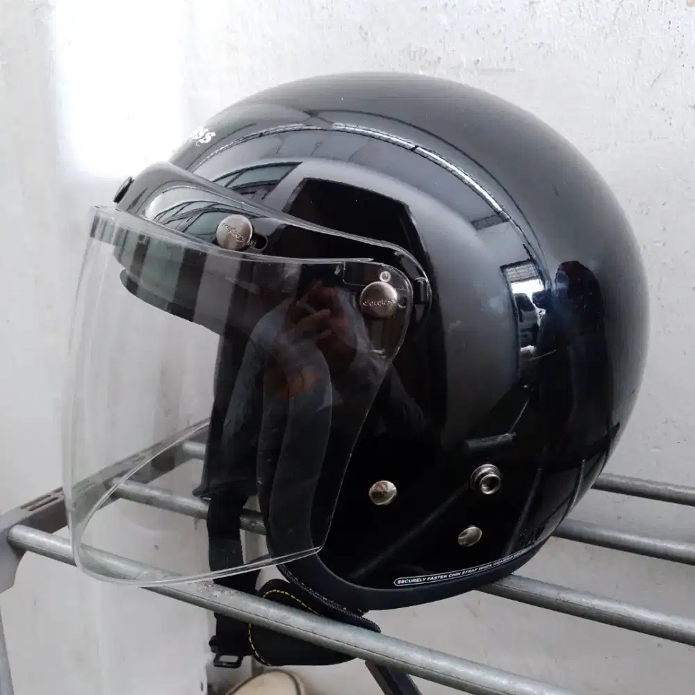 Helm cargloss black