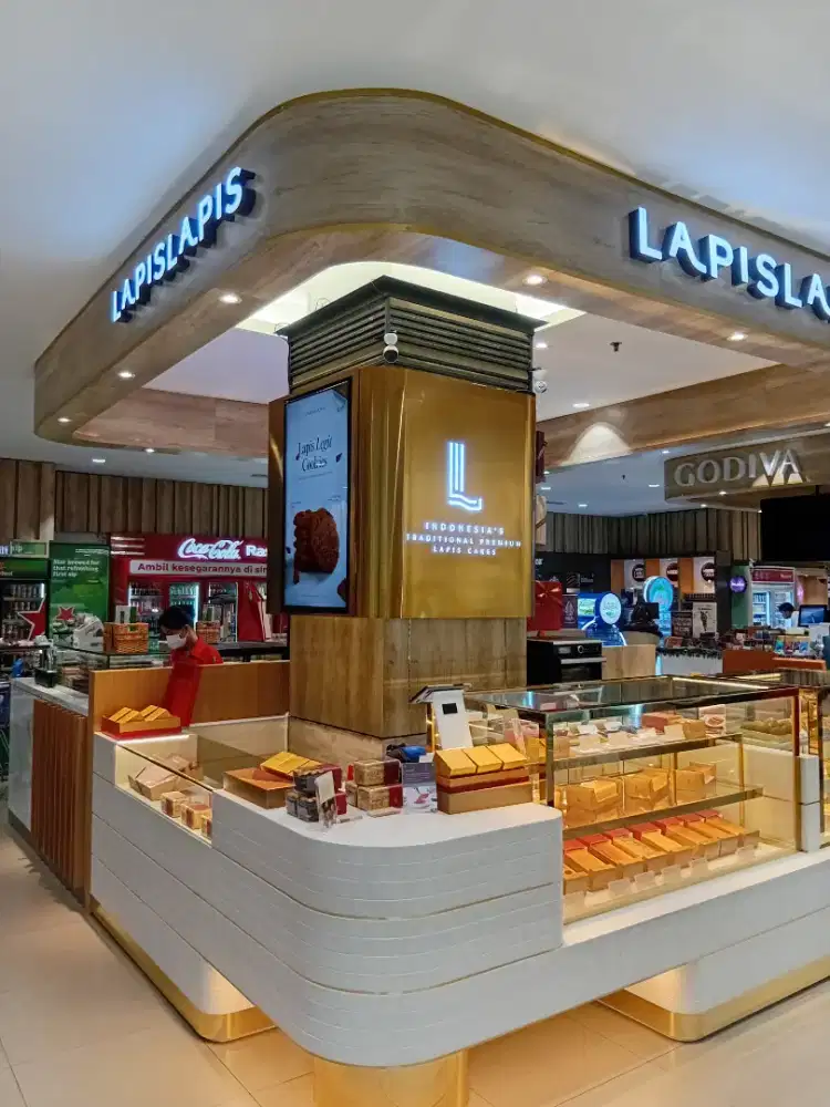 Dibutuhkan Spg , Penempatan Untuk Di Mall Senayan City & Pacific Place