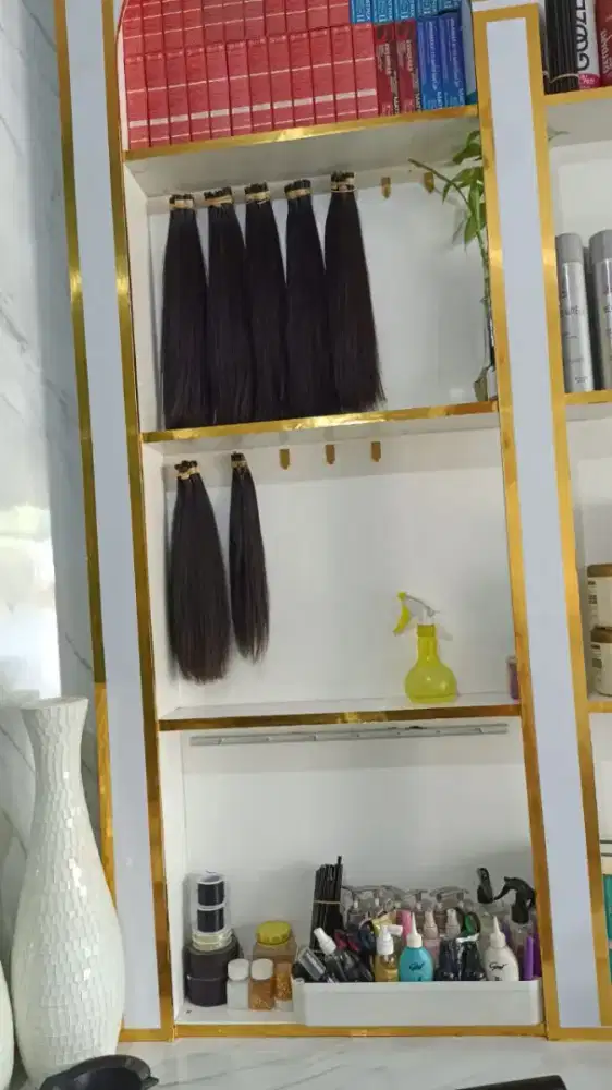 D butuhkan pegawai salon