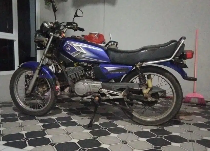 For Sale RX king 2003 SE