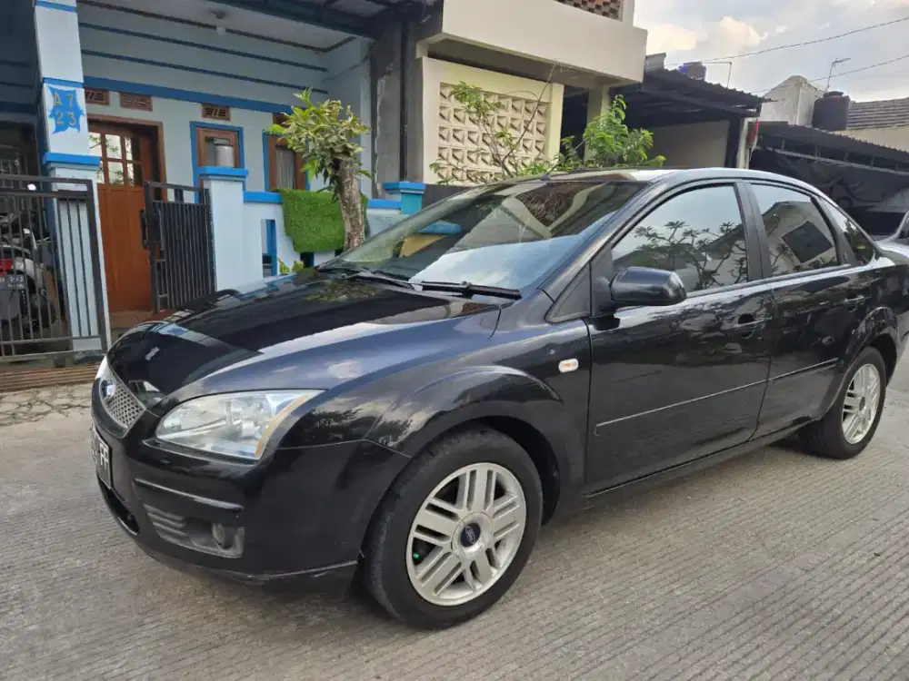 Ford Focus 1.8 Matic 2006
Satu tangan dari baru