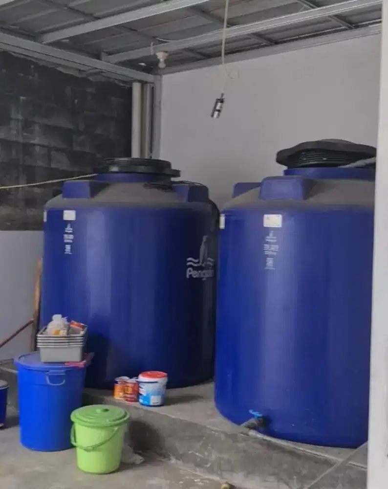 Toren Air Merk Pinguin Kapasitas 2.000L