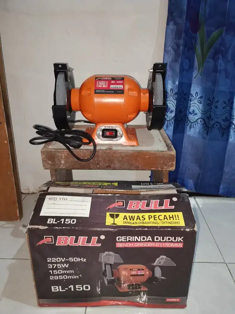 BL-150 Gerinda Duduk 6 Inch