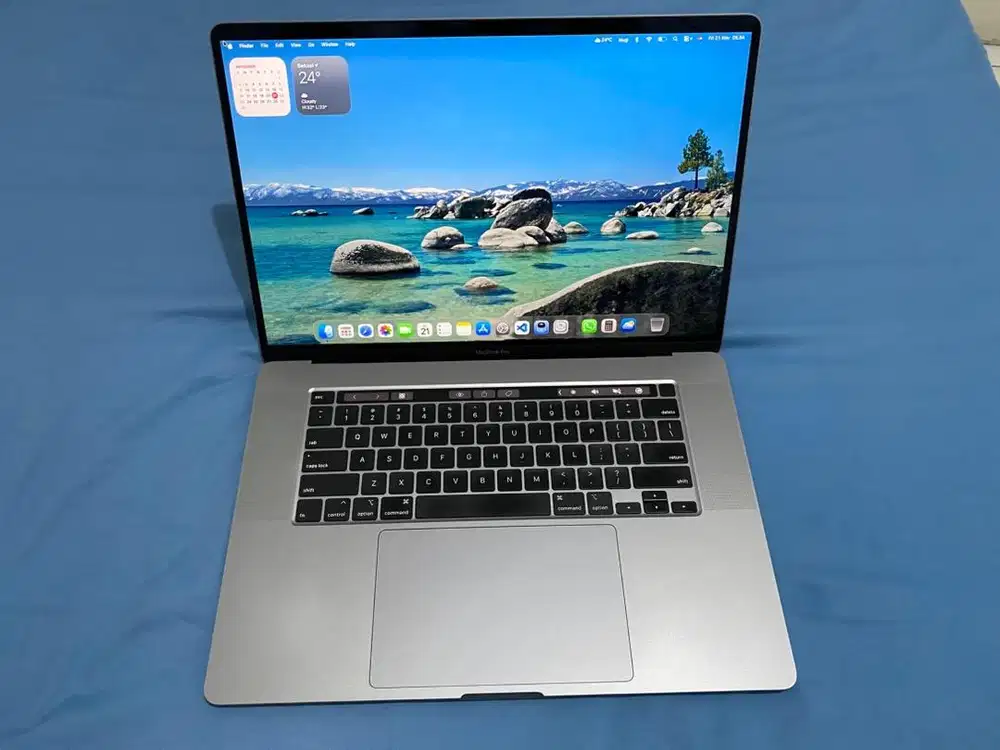 MacBook Pro i9 16 inch 32 Gb 512 Gb