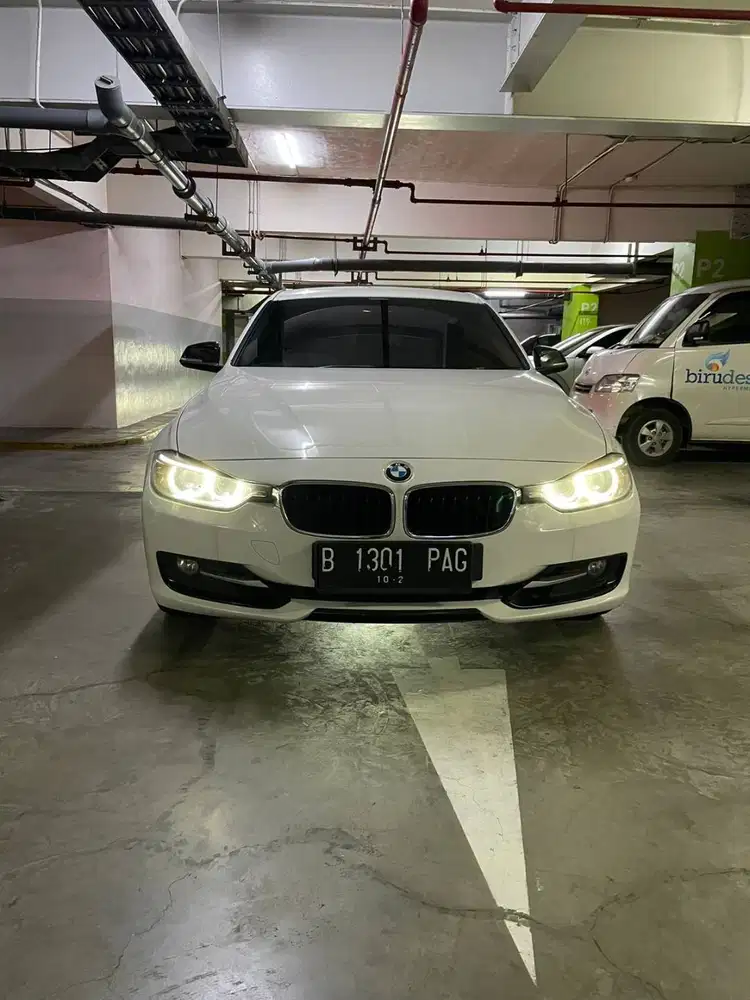 BMW 320i F30 Sport 2014 Putih