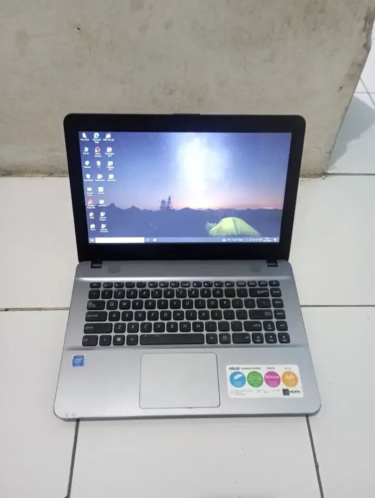 Laptop Asus X441N siap pakai no minus