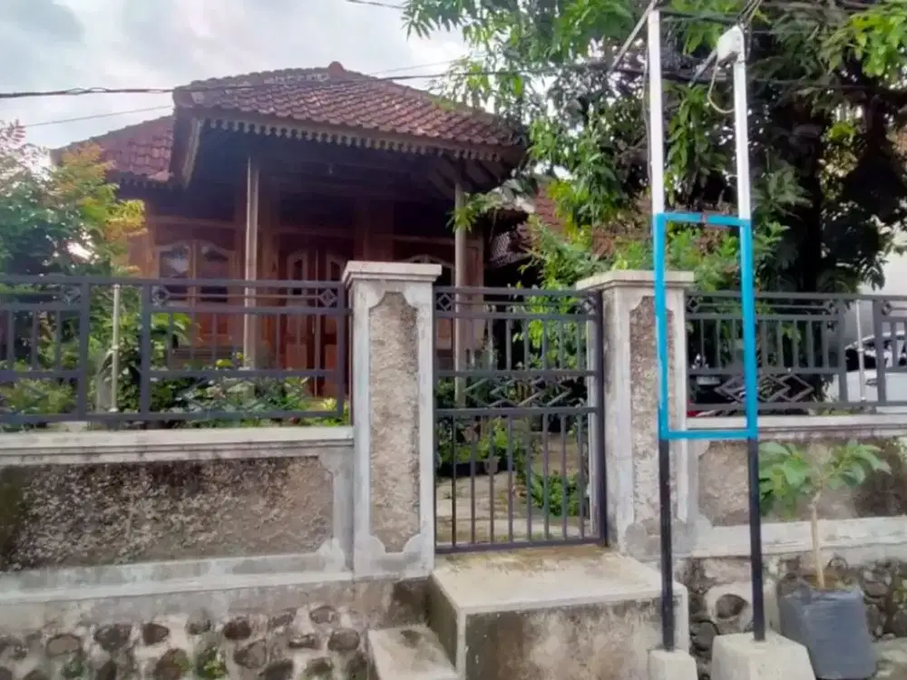 Dijual Rumah Gaya Joglo — Olehsari, Banyuwangi