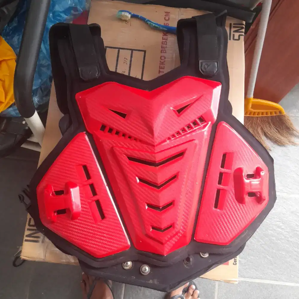 Body protector trail