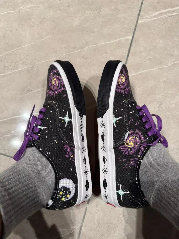 Sepatu vans auntentic