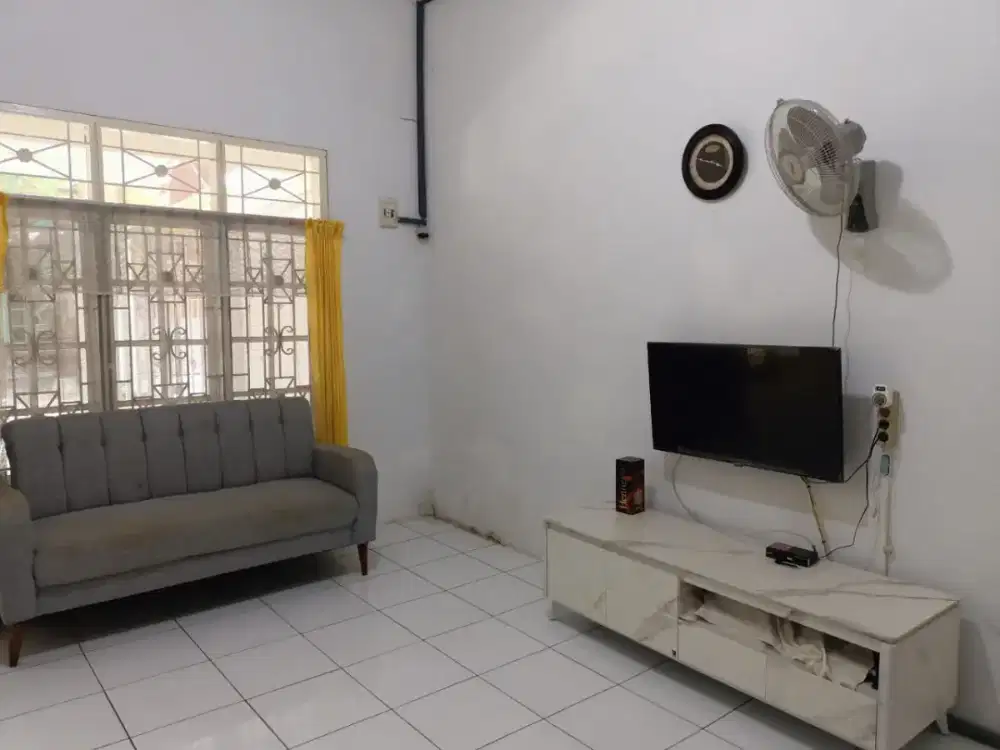 Tv changhong 40 inch+ set top box