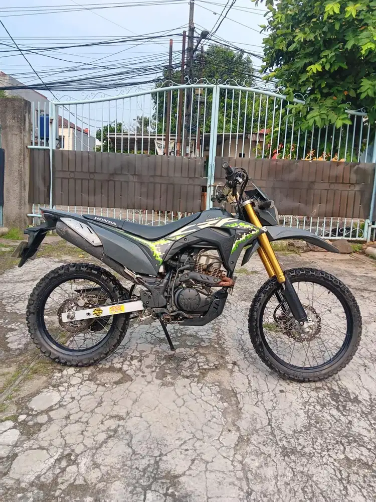 CRF Series 2021 150cc surat Ready