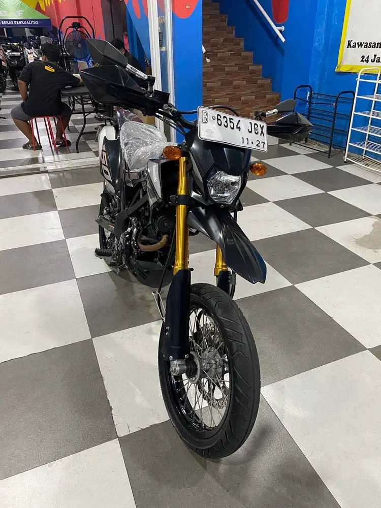 ( DP 1 Juta ) Kawasaki D-Tracker 150 2022