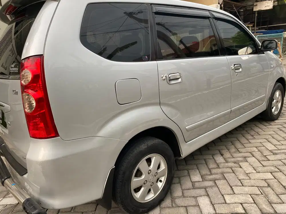 Toyota Avanza 2011 Bensin